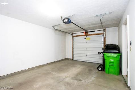 1090 Mindy Lane Wooster OH 44691