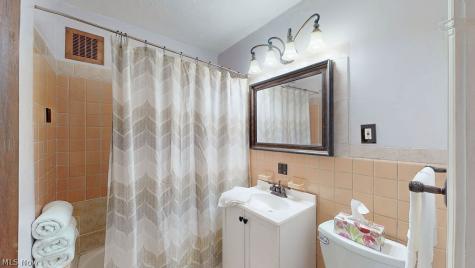 13800 Fairhill Road Shaker Heights OH 44120