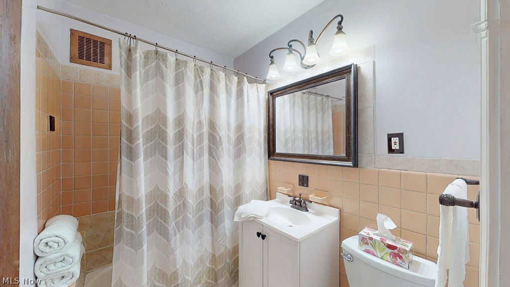 13800 Fairhill Road Shaker Heights OH 44120