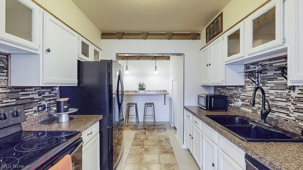 13800 Fairhill Road Shaker Heights OH 44120