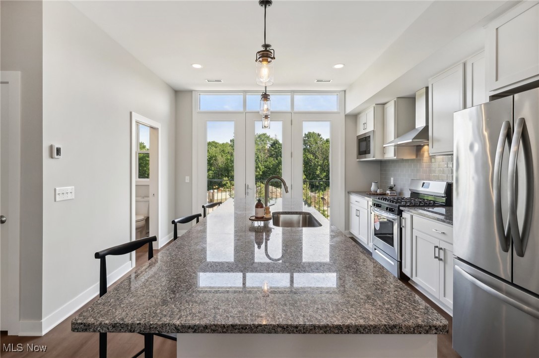 11225 N Park Place Cleveland OH 44104