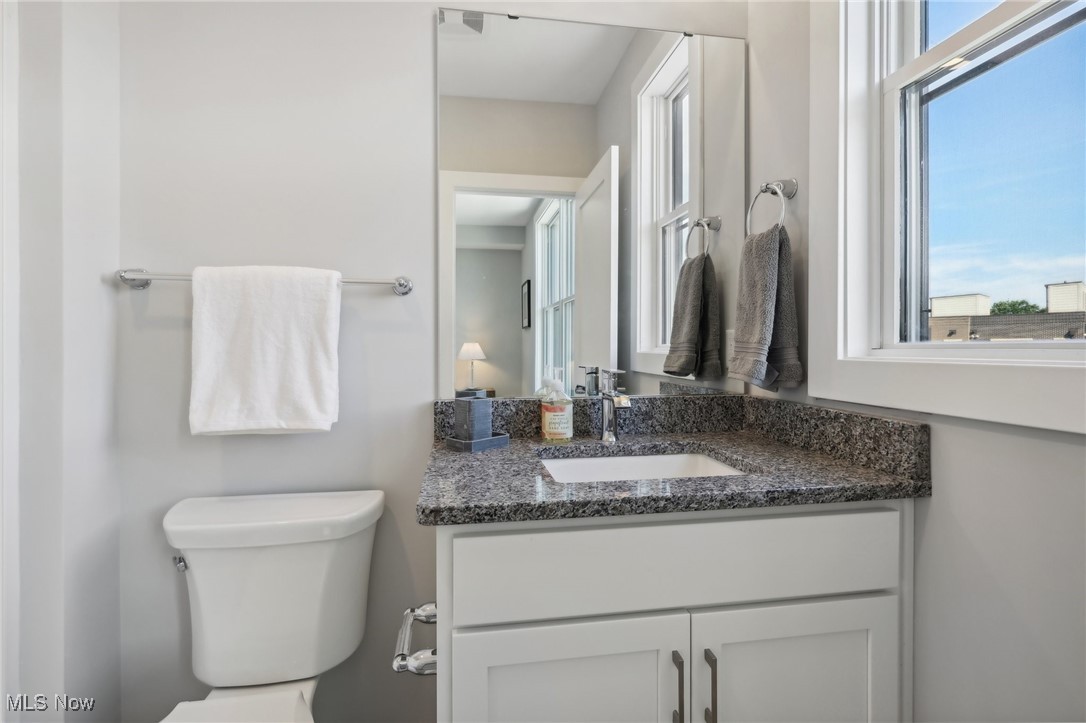 11225 N Park Place Cleveland OH 44104