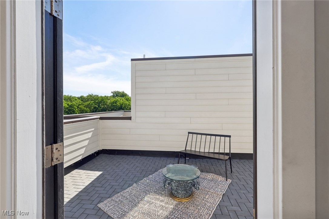 11225 N Park Place Cleveland OH 44104