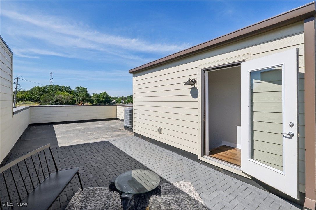 11225 N Park Place Cleveland OH 44104