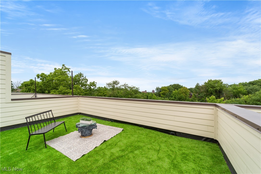 11225 N Park Place Cleveland OH 44104