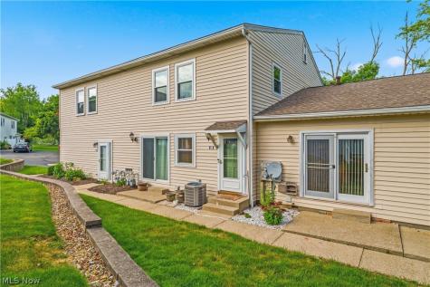2551 Royal County Down Uniontown OH 44685