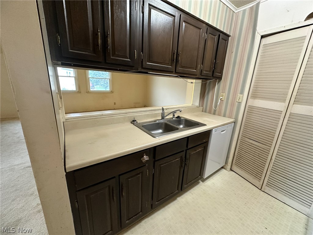 2551 Royal County Down Uniontown OH 44685
