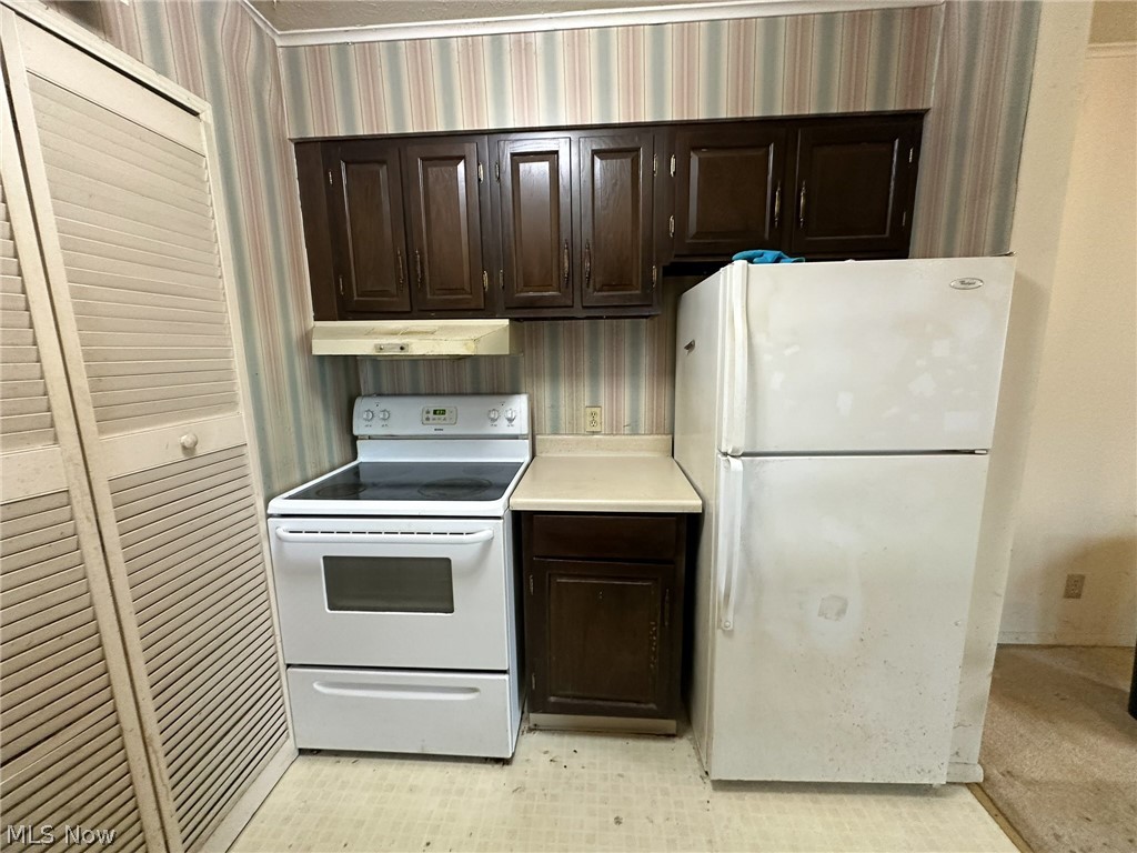 2551 Royal County Down Uniontown OH 44685