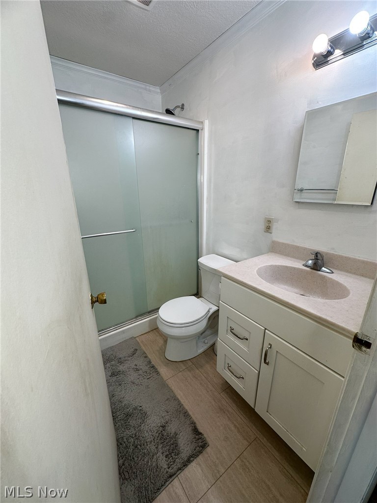 2551 Royal County Down Uniontown OH 44685