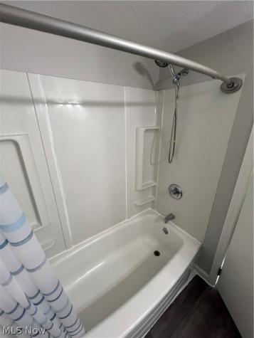 21841 River Oaks Drive Rocky River OH 44116