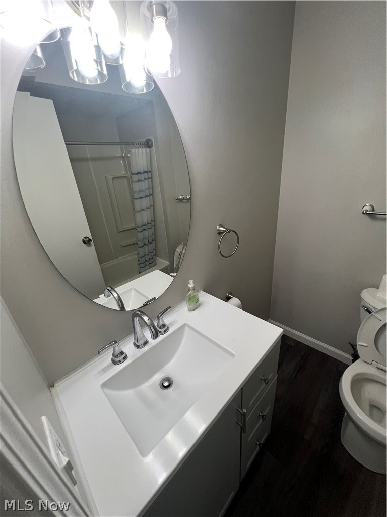 21841 River Oaks Drive Rocky River OH 44116