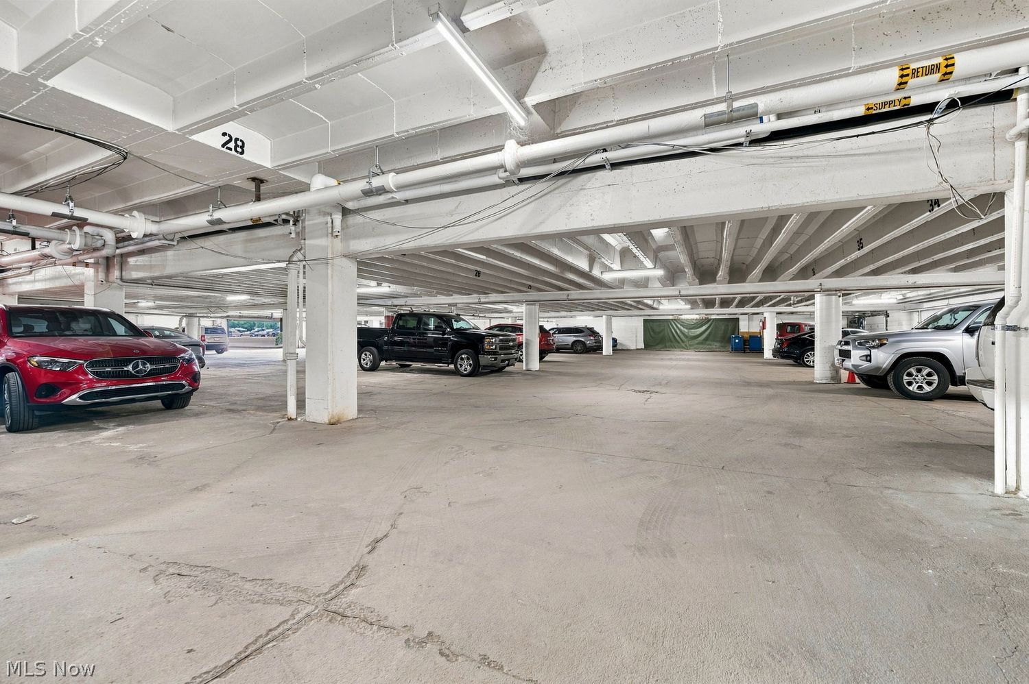 12520 Edgewater Drive Lakewood OH 44107