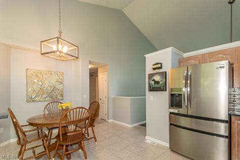 118 Kensington Court Aurora OH 44202