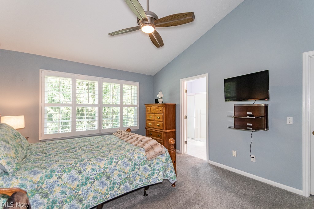 118 Kensington Court Aurora OH 44202