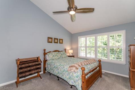 118 Kensington Court Aurora OH 44202