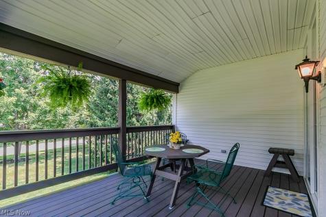 118 Kensington Court Aurora OH 44202