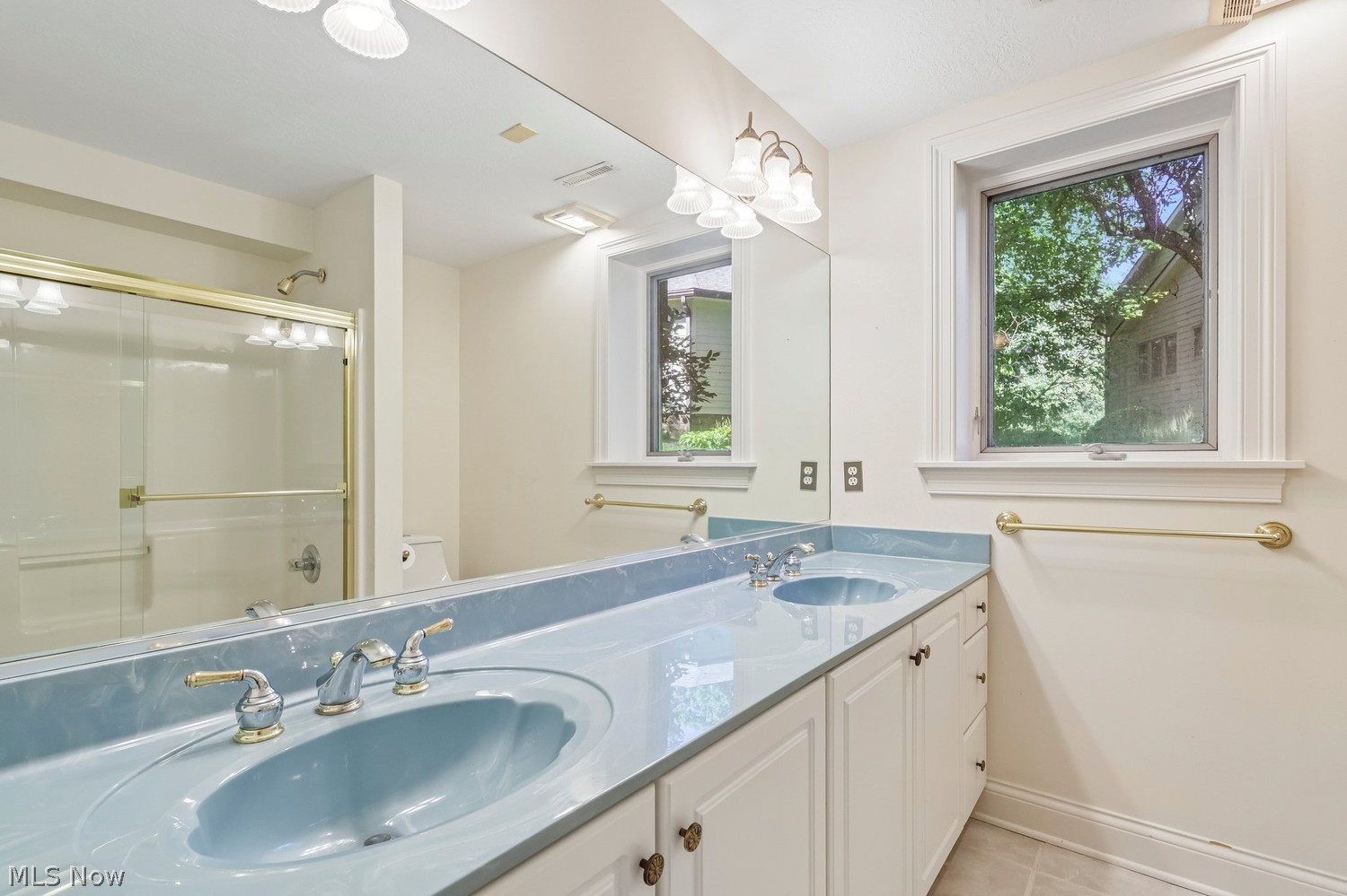 404 Fairway View Drive Chagrin Falls OH 44023