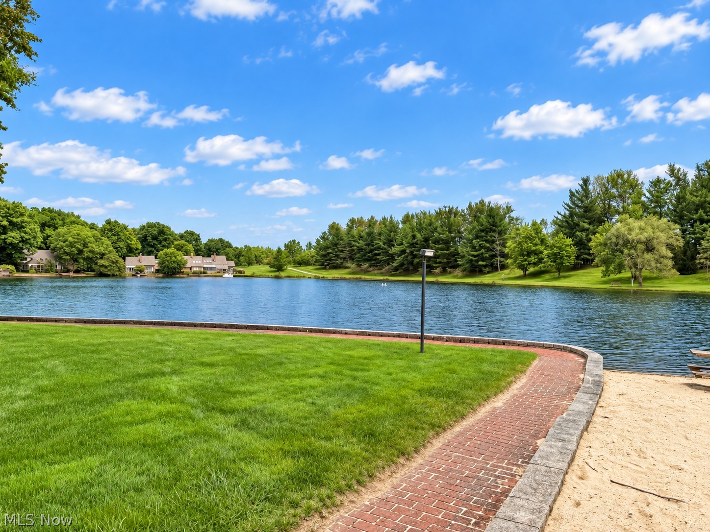 404 Fairway View Drive Chagrin Falls OH 44023