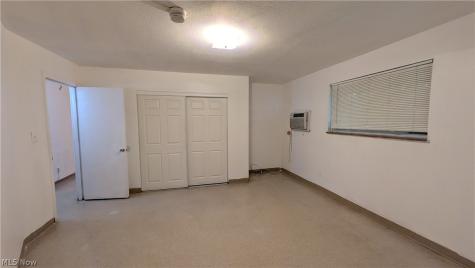 21860 River Oaks Drive Rocky River OH 44116
