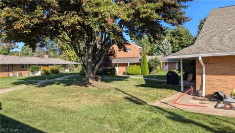 21860 River Oaks Drive Rocky River OH 44116