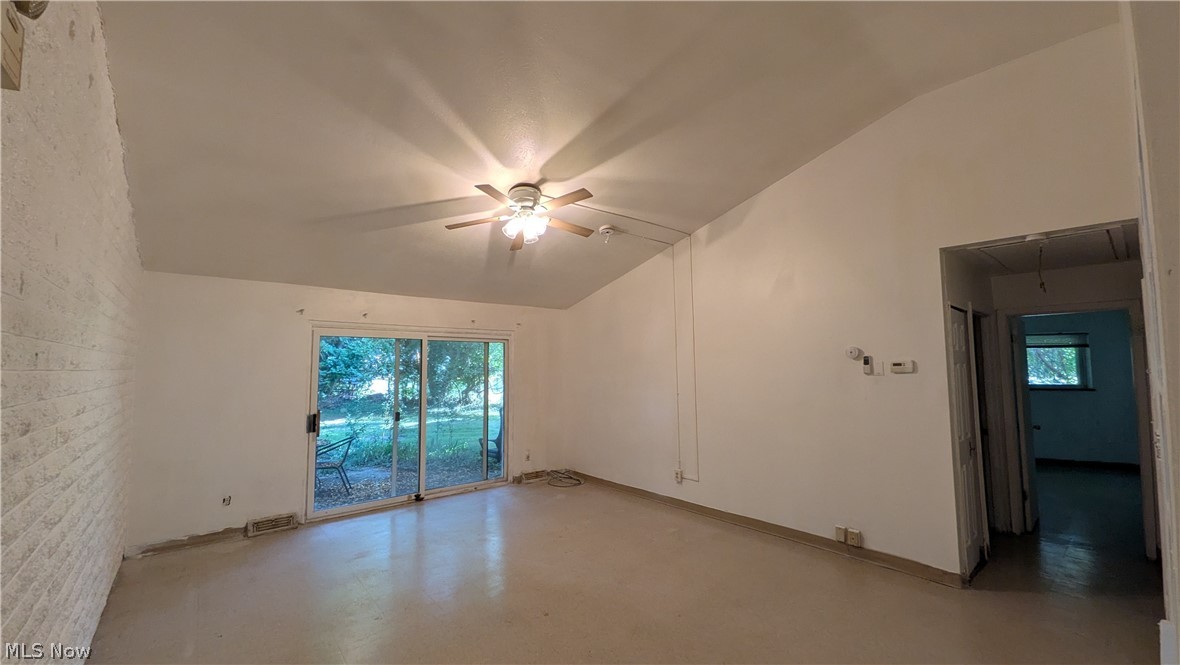 21860 River Oaks Drive Rocky River OH 44116