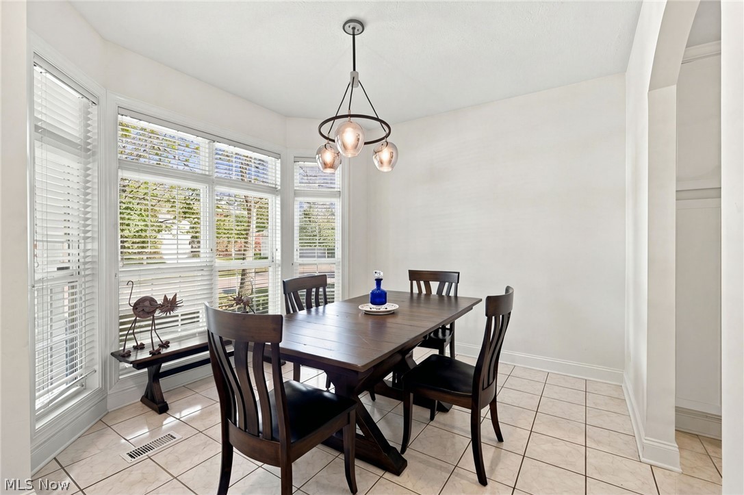 210 Rosebury Court Mayfield Heights OH 44124