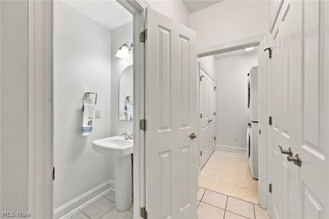 210 Rosebury Court Mayfield Heights OH 44124