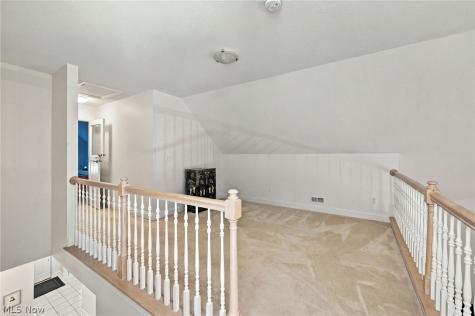 210 Rosebury Court Mayfield Heights OH 44124