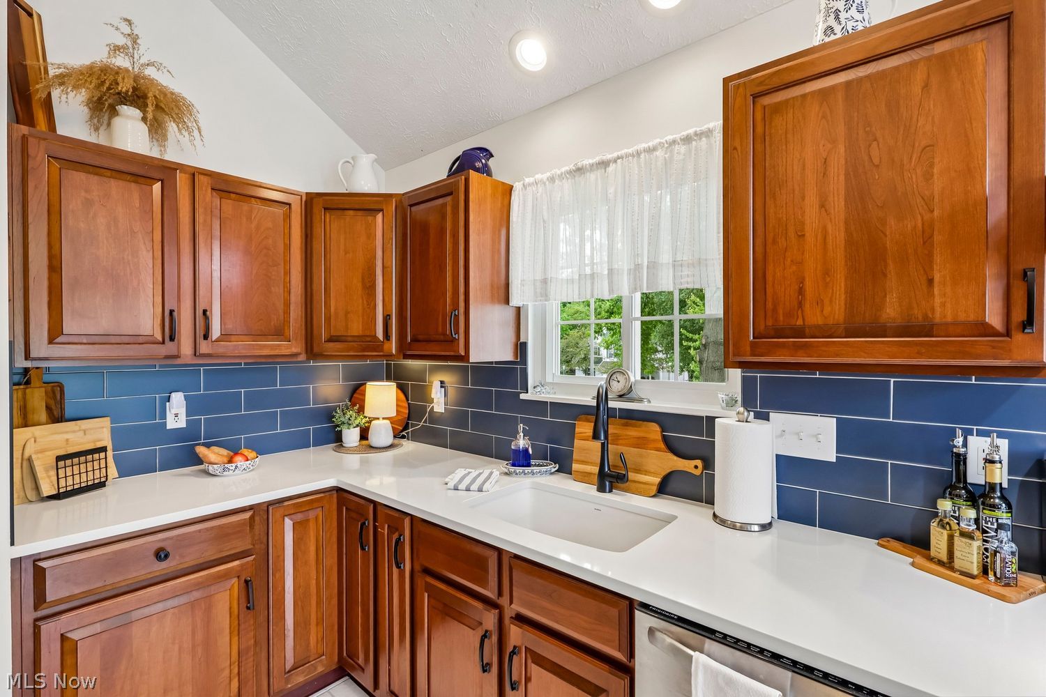 23 Vista Circle North Olmsted OH 44070