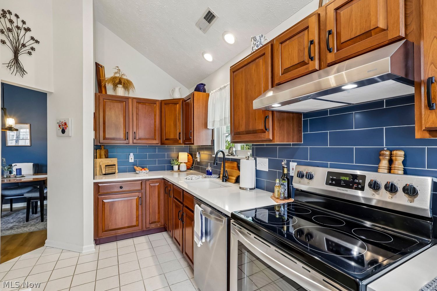 23 Vista Circle North Olmsted OH 44070