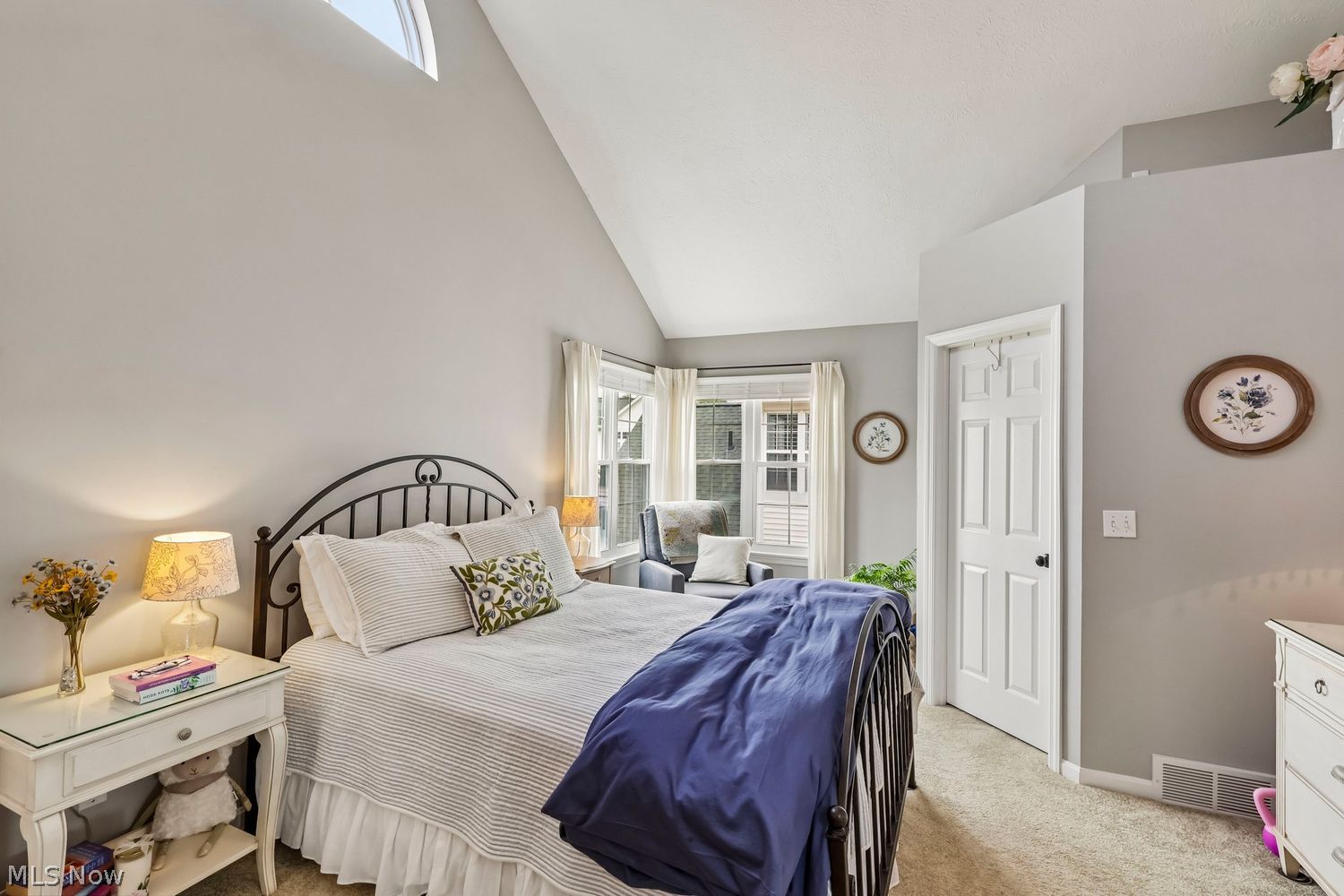 23 Vista Circle North Olmsted OH 44070