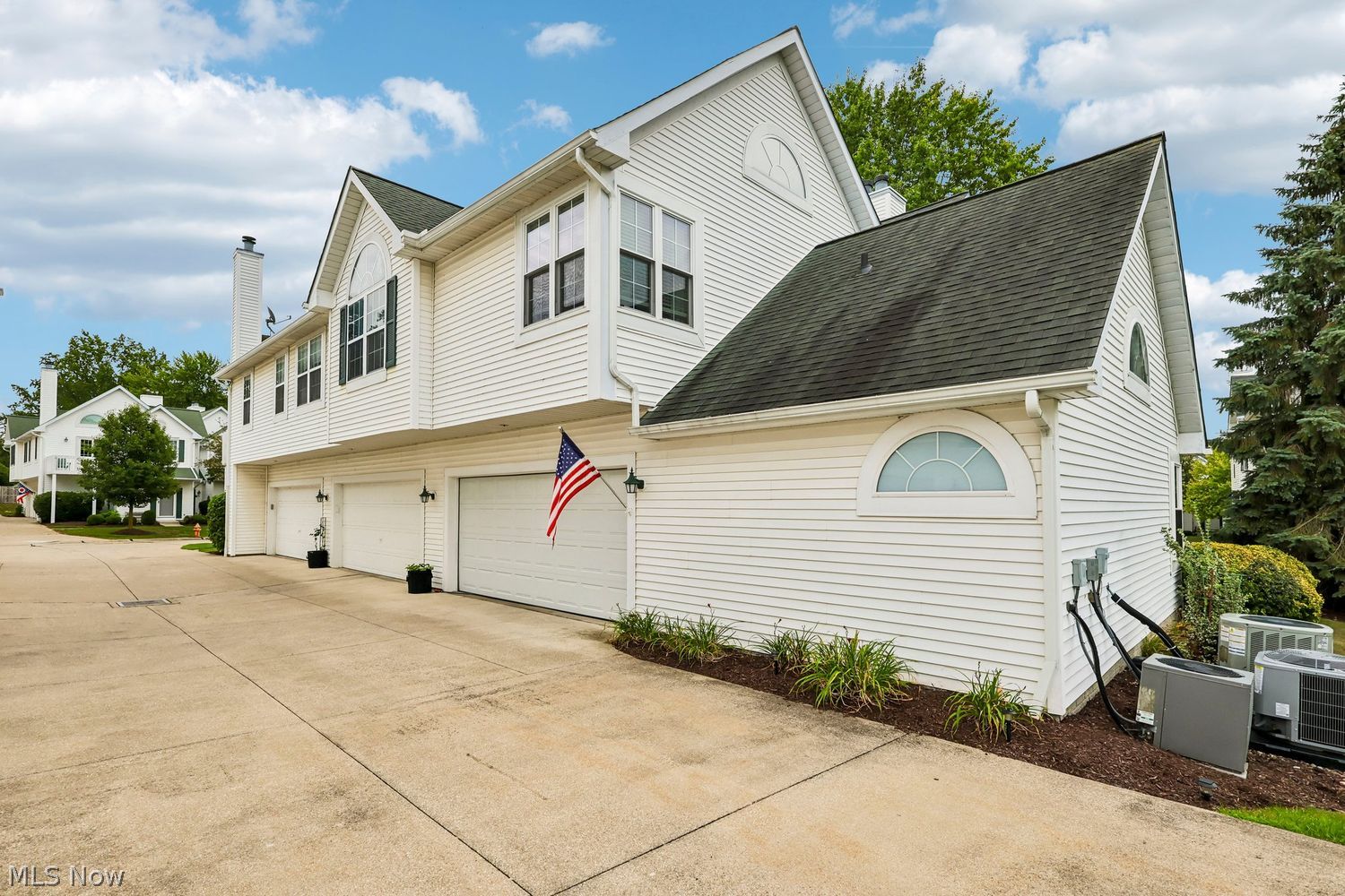 23 Vista Circle North Olmsted OH 44070
