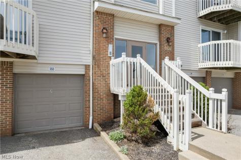 1435 Buckingham Gate D Boulevard Cuyahoga Falls OH 44221
