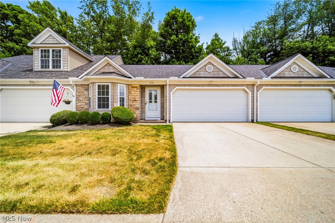 747 Rivers Edge Lane Painesville OH 44077