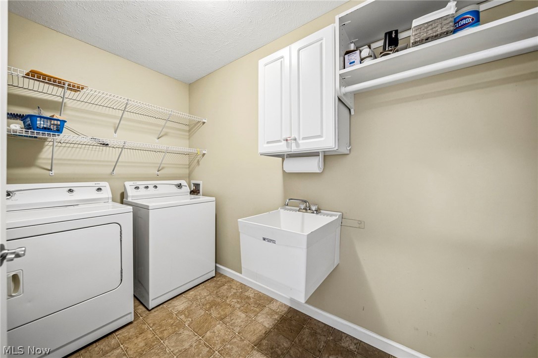 747 Rivers Edge Lane Painesville OH 44077