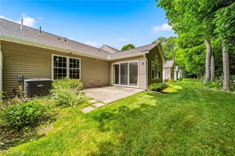 747 Rivers Edge Lane Painesville OH 44077