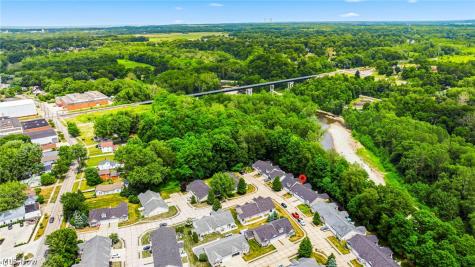 747 Rivers Edge Lane Painesville OH 44077