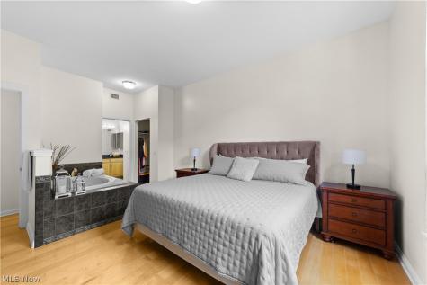 2079 Random Road Cleveland OH 44106