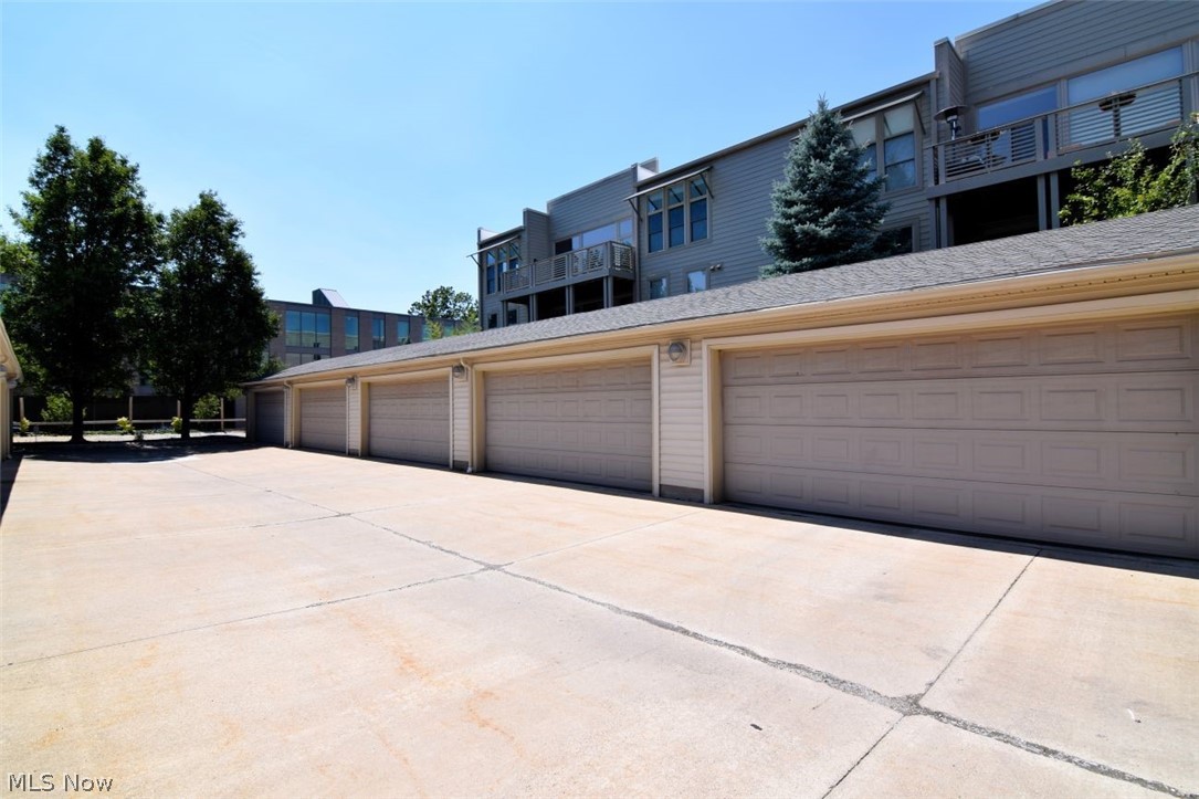 2079 Random Road Cleveland OH 44106