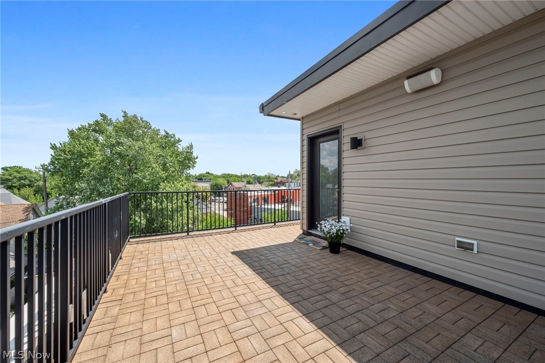 1969 W 47th Street Cleveland OH 44102