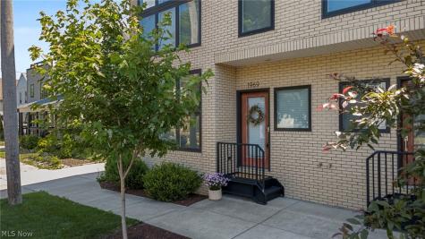 1969 W 47th Street Cleveland OH 44102