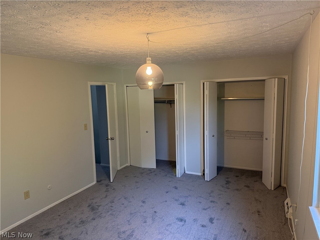 512 Turnberry Lane Richmond Heights OH 44143