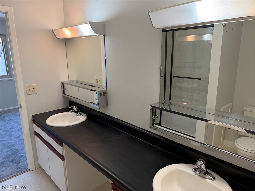 512 Turnberry Lane Richmond Heights OH 44143