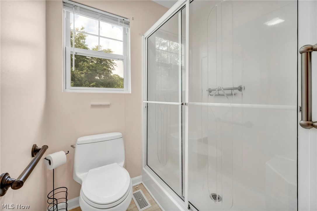 1024 Saint Michaels Way Madison OH 44057