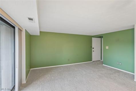 9510 Cove Drive North Royalton OH 44133