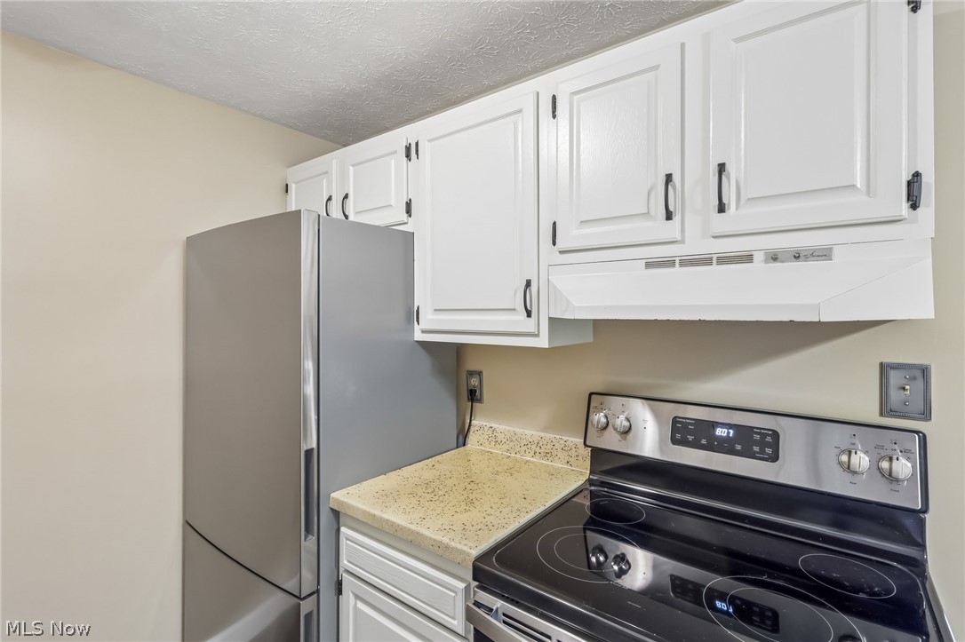 9510 Cove Drive North Royalton OH 44133