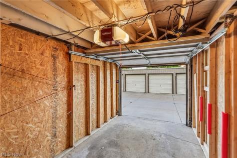 9510 Cove Drive North Royalton OH 44133