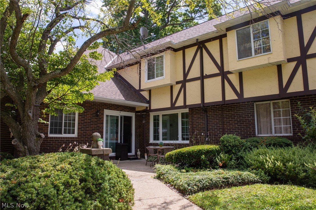8240 Deepwood Boulevard Mentor OH 44060