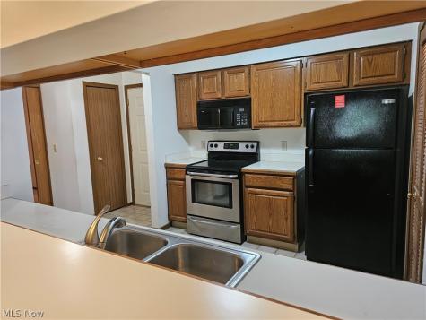 8605 Scenicview Drive Broadview Heights OH 44147