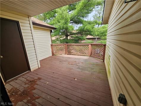 8605 Scenicview Drive Broadview Heights OH 44147
